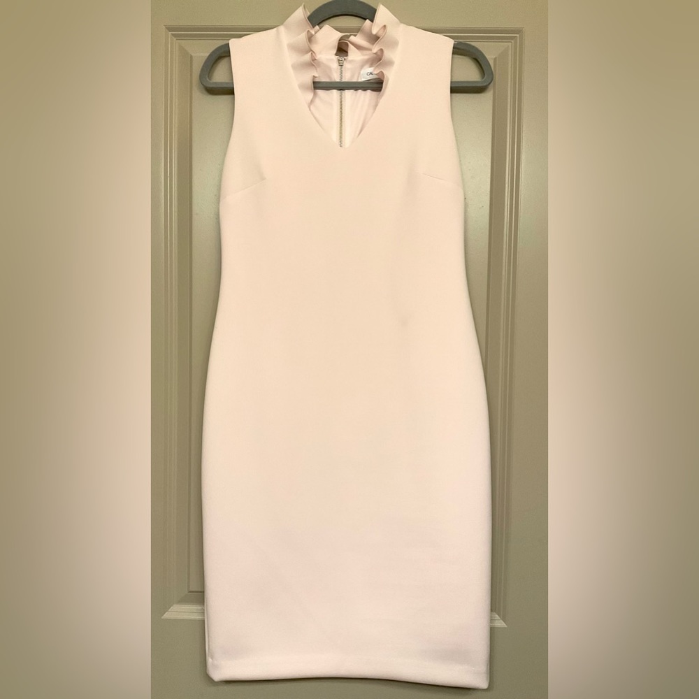 Calvin Klein Women's Sleeveless Ruffle Collar V-Neck Sheath Dress (Petal Pink,6)